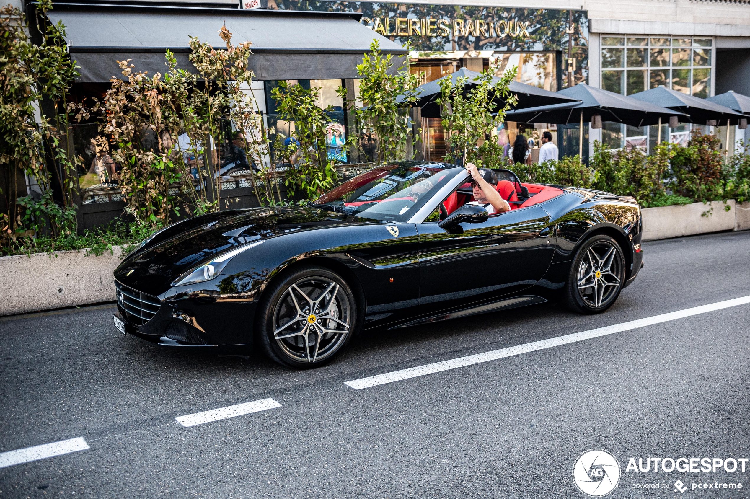 Ferrari California T