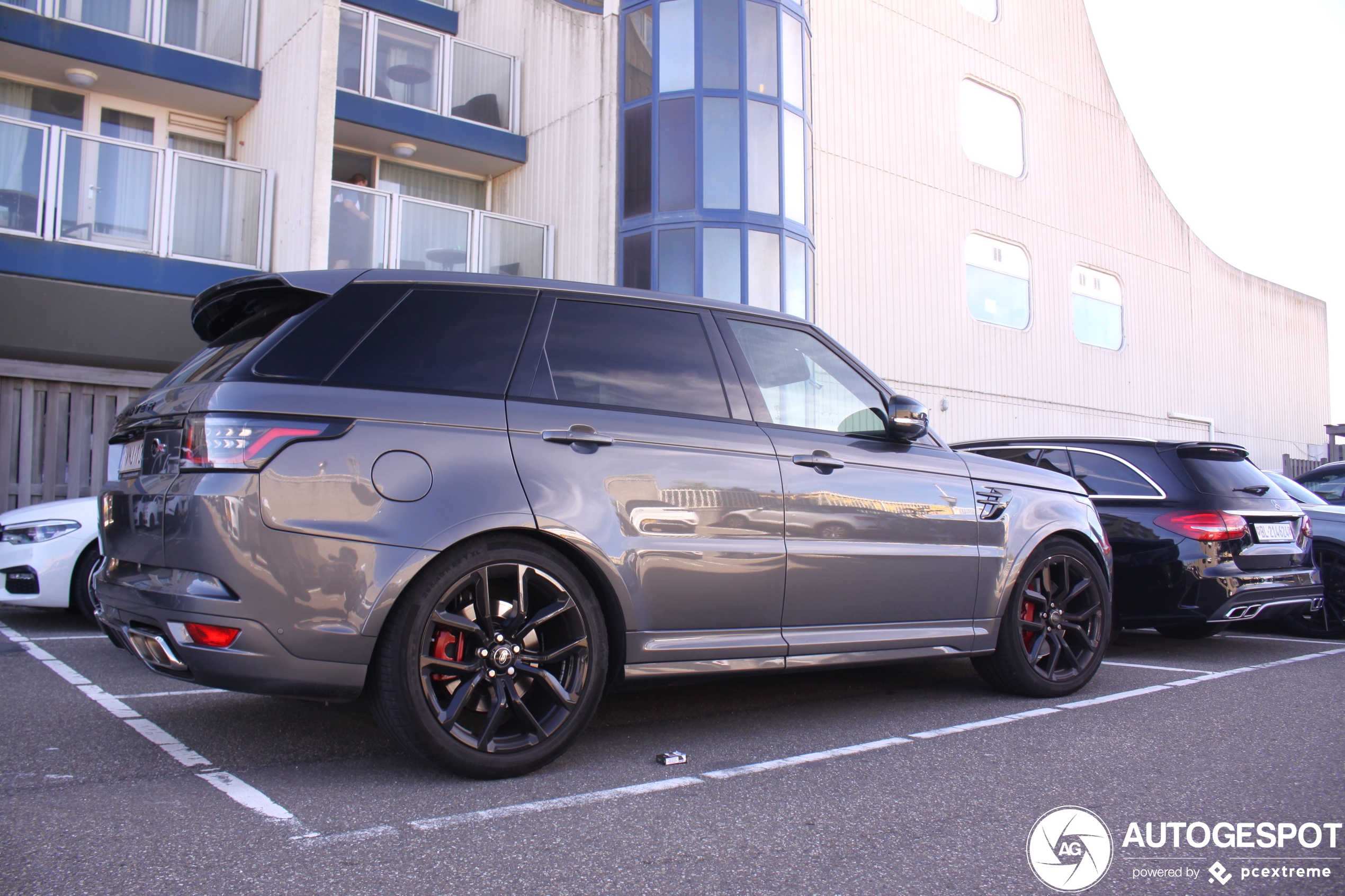 Land Rover Range Rover Sport SVR 2018