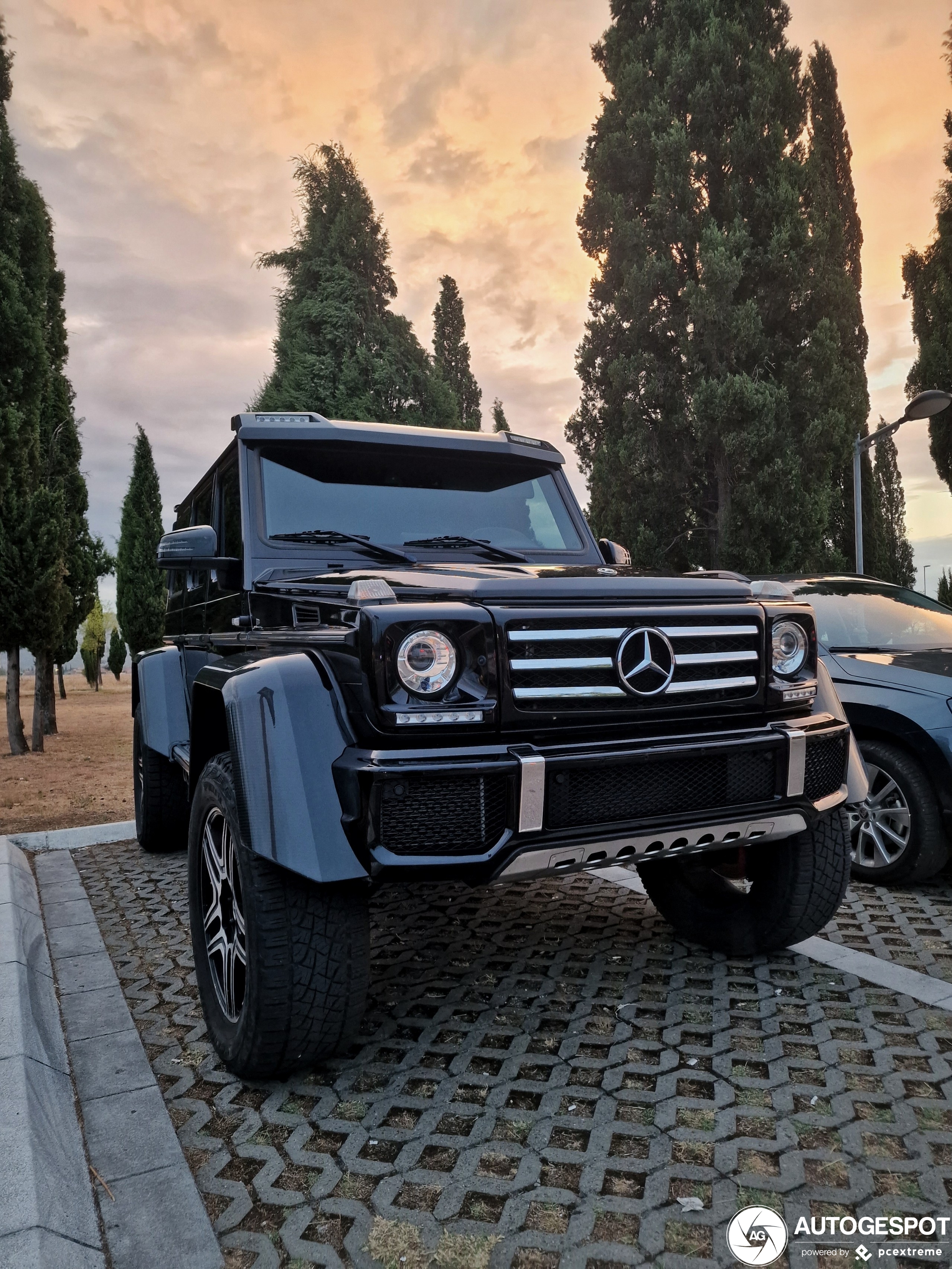 Mercedes-Benz G 500 4X4²