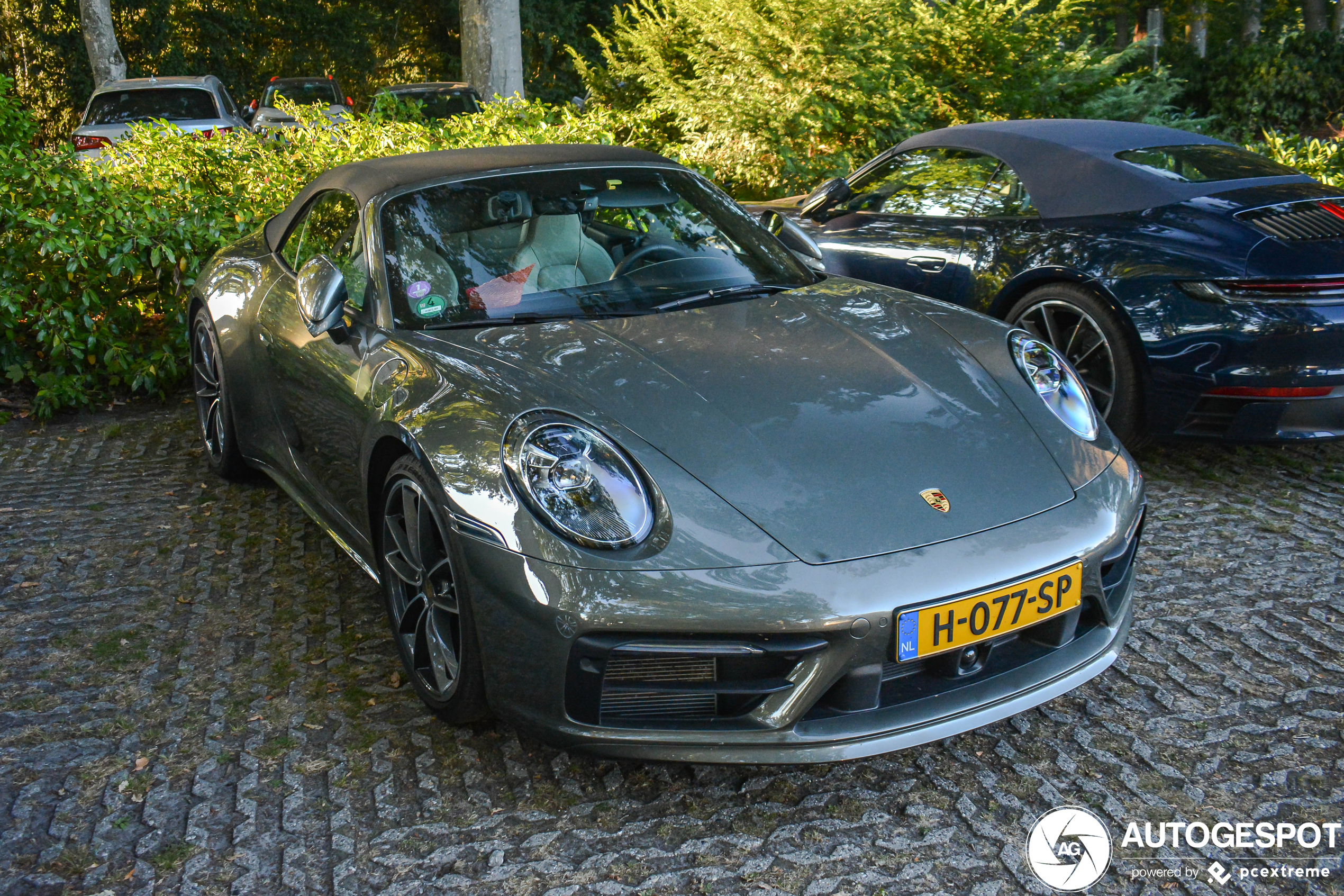 Porsche 992 Carrera 4S Cabriolet