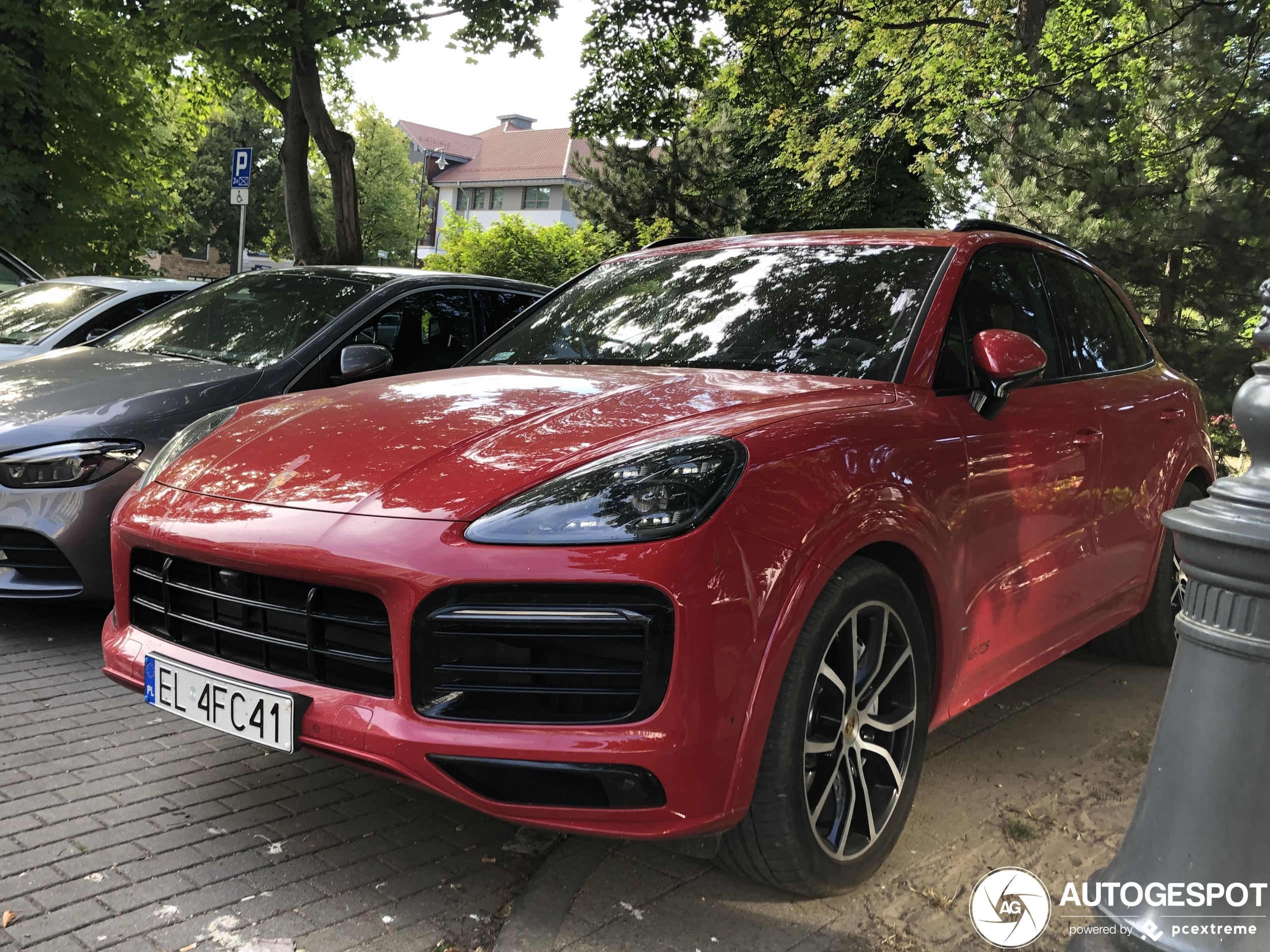 Porsche 9YA Cayenne GTS