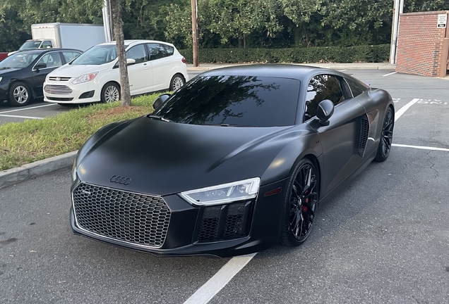 Audi R8 V10 2015