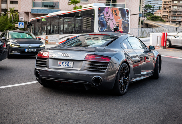 Audi R8 V10 Plus 2013