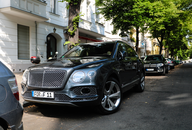 Bentley Bentayga V8