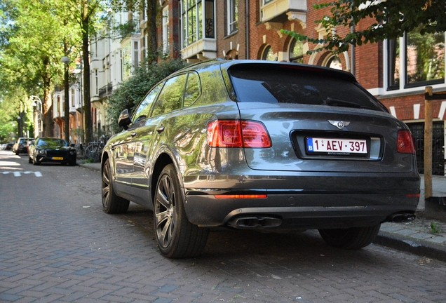 Bentley Bentayga V8 Design Series