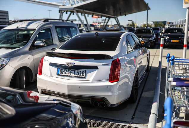 Cadillac CTS-V 2015