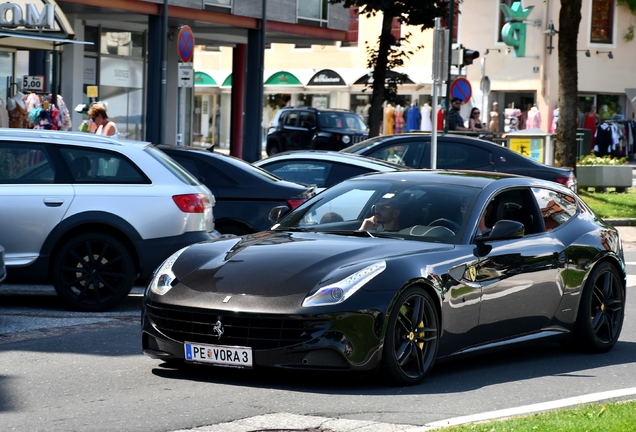 Ferrari FF