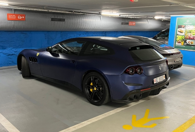 Ferrari GTC4Lusso