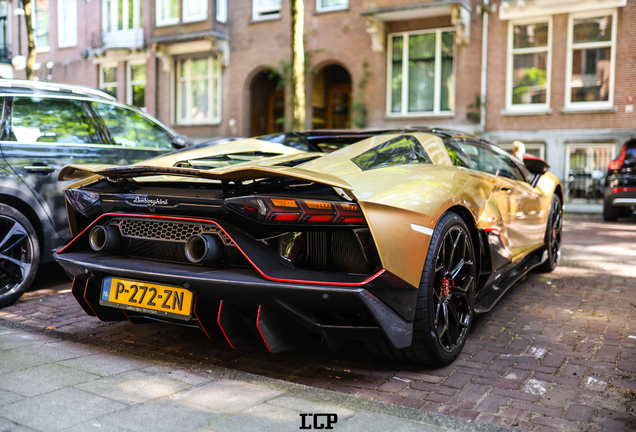 Lamborghini Aventador LP780-4 Ultimae Roadster