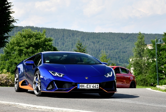 Lamborghini Huracán LP640-4 EVO