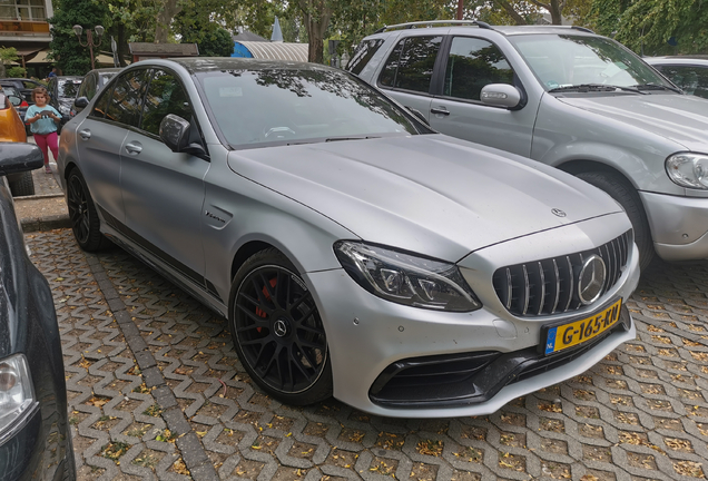 Mercedes-AMG C 63 S W205