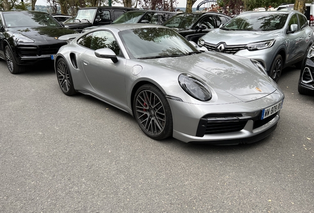 Porsche 992 Turbo