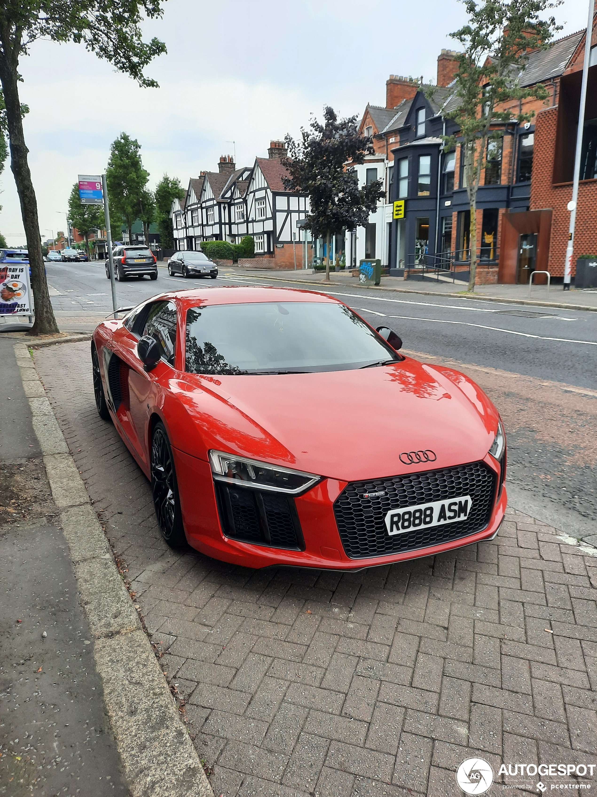 Audi R8 V10 Plus 2015