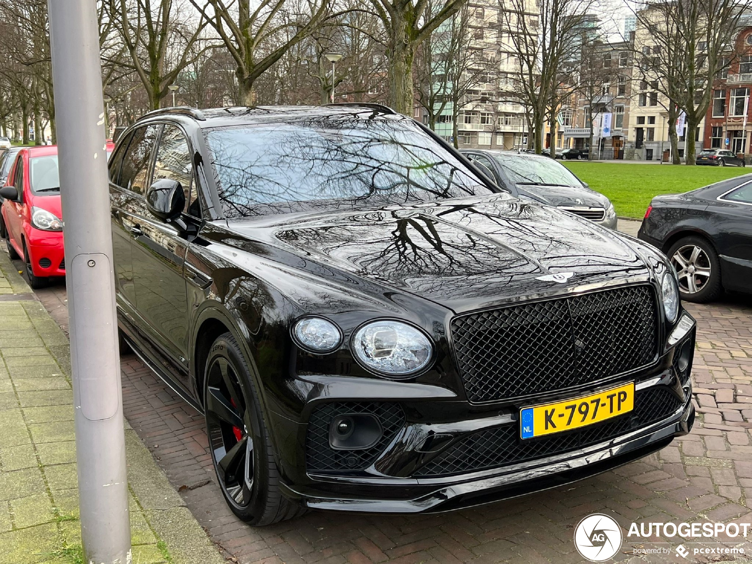 Bentley Bentayga V8 2021