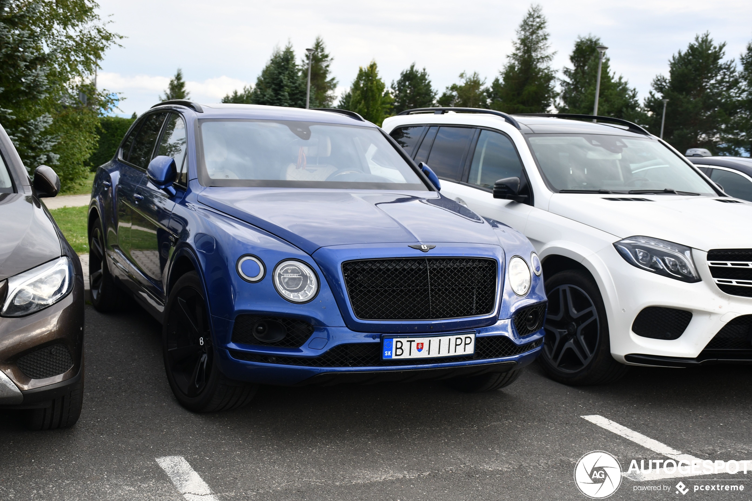 Bentley Bentayga V8