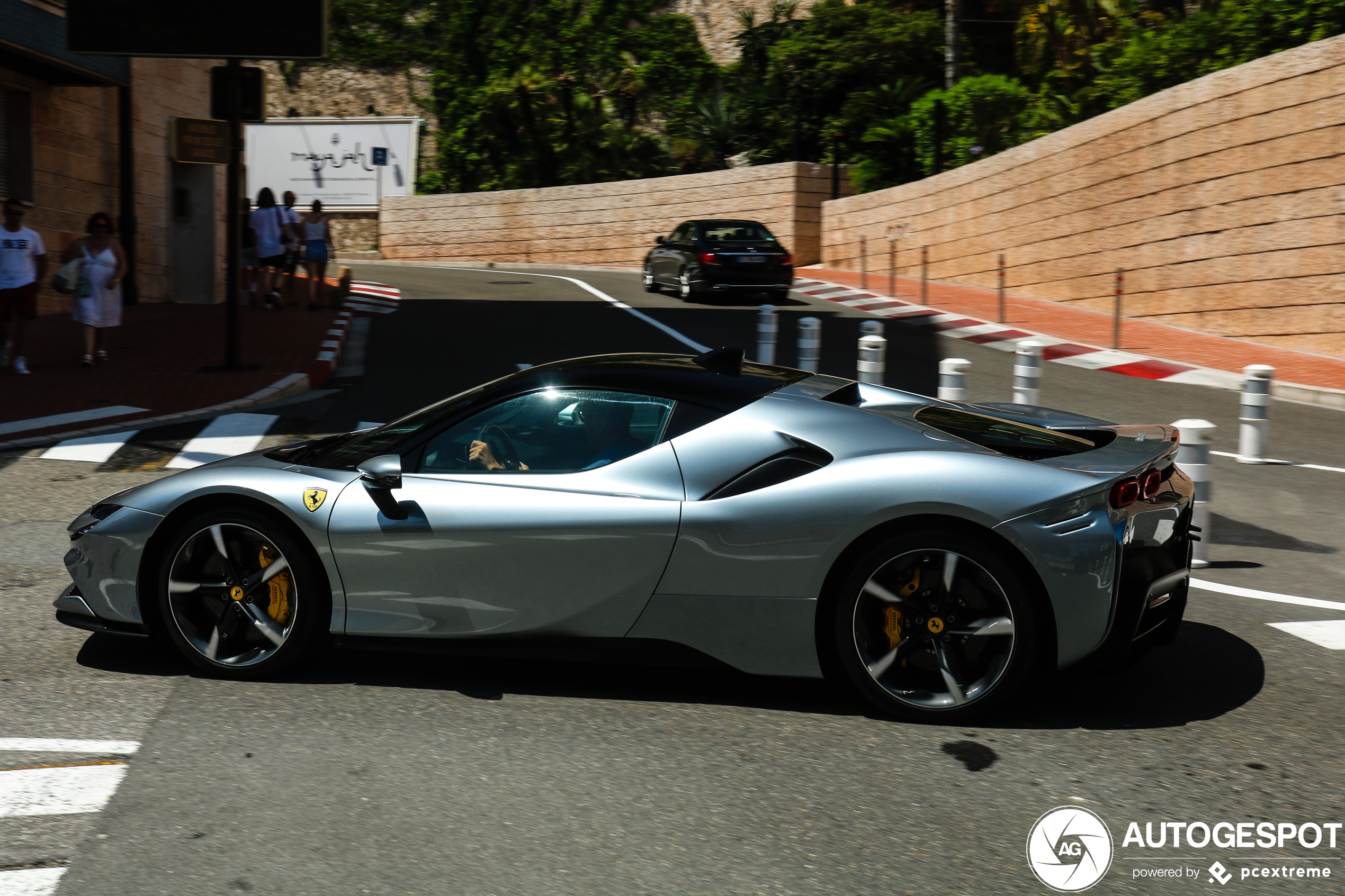 Ferrari SF90 Stradale