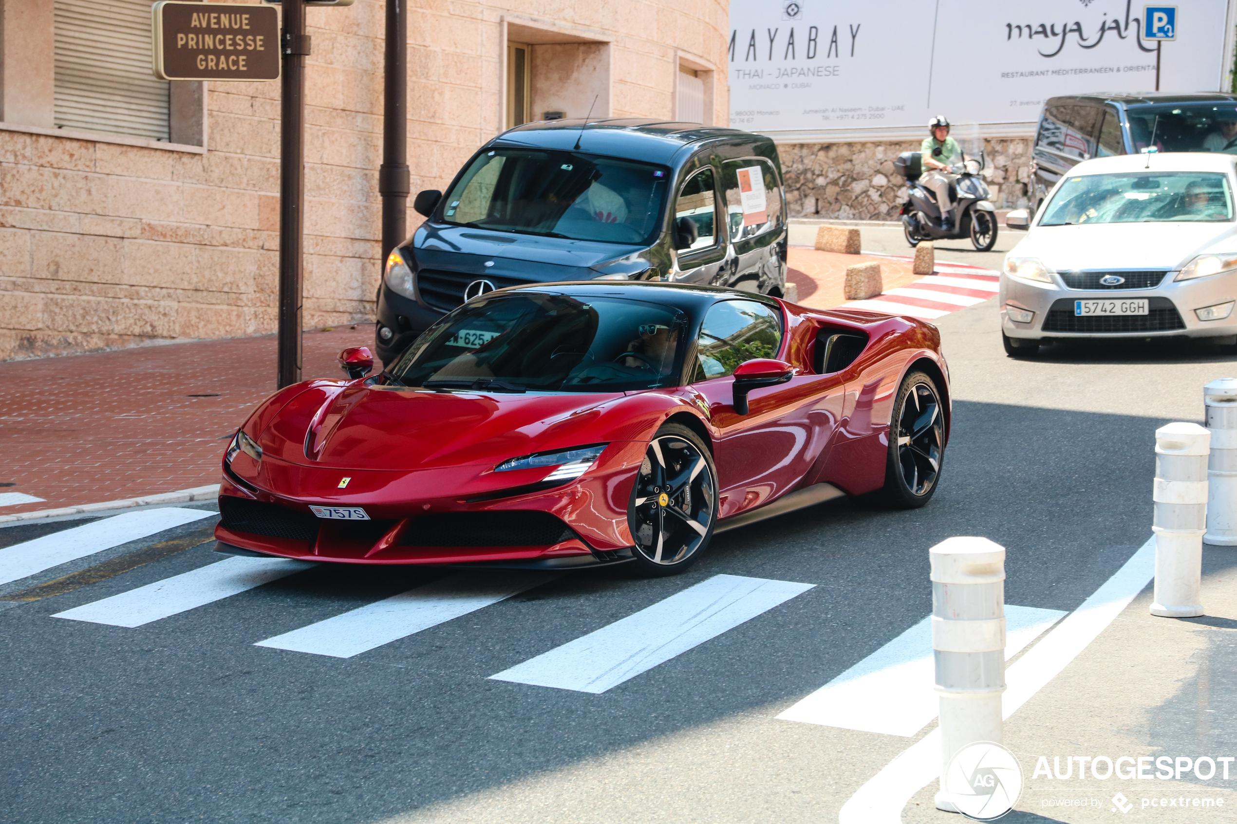 Ferrari SF90 Stradale