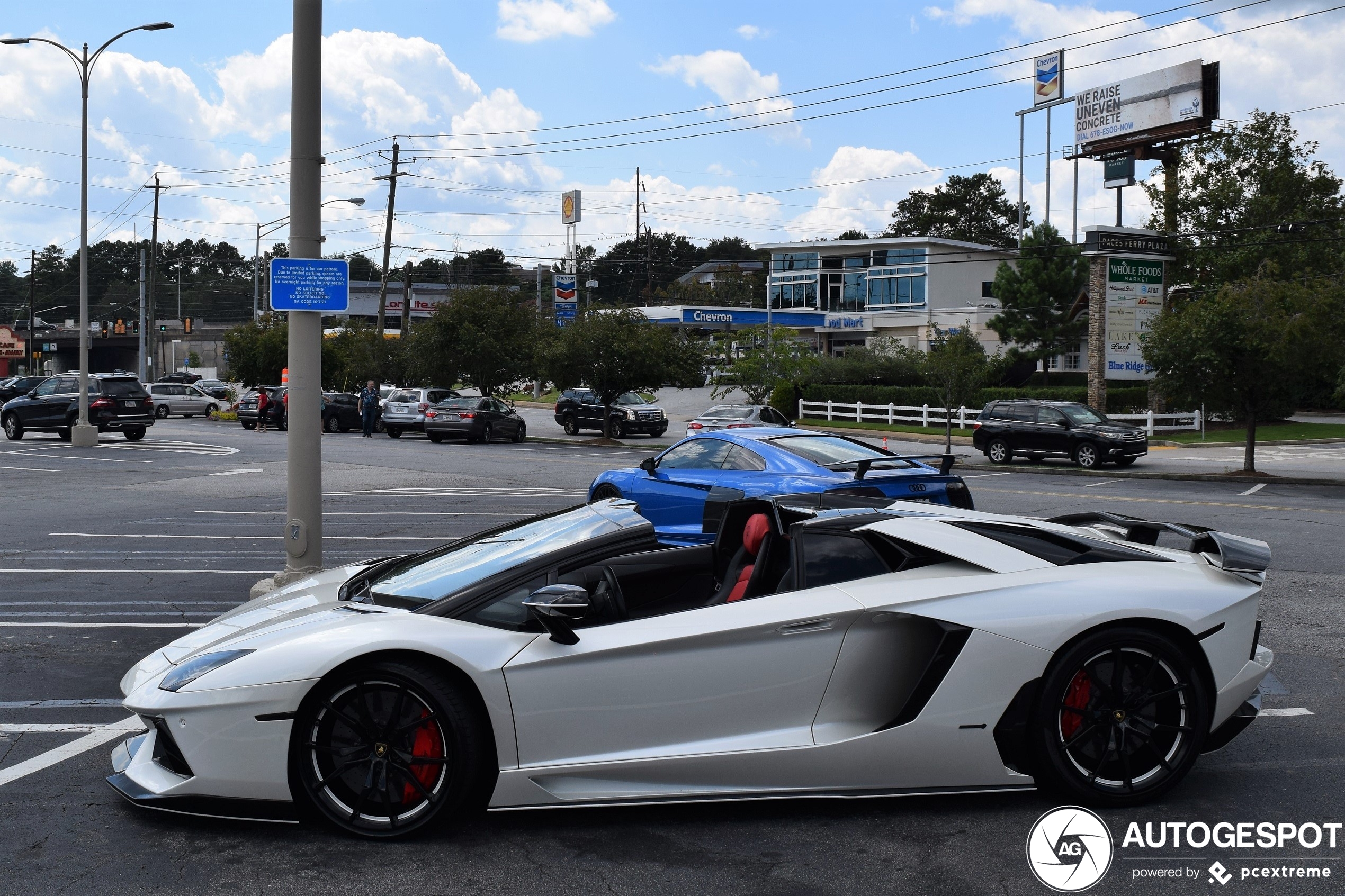 Lamborghini Aventador LP700-4 Roadster