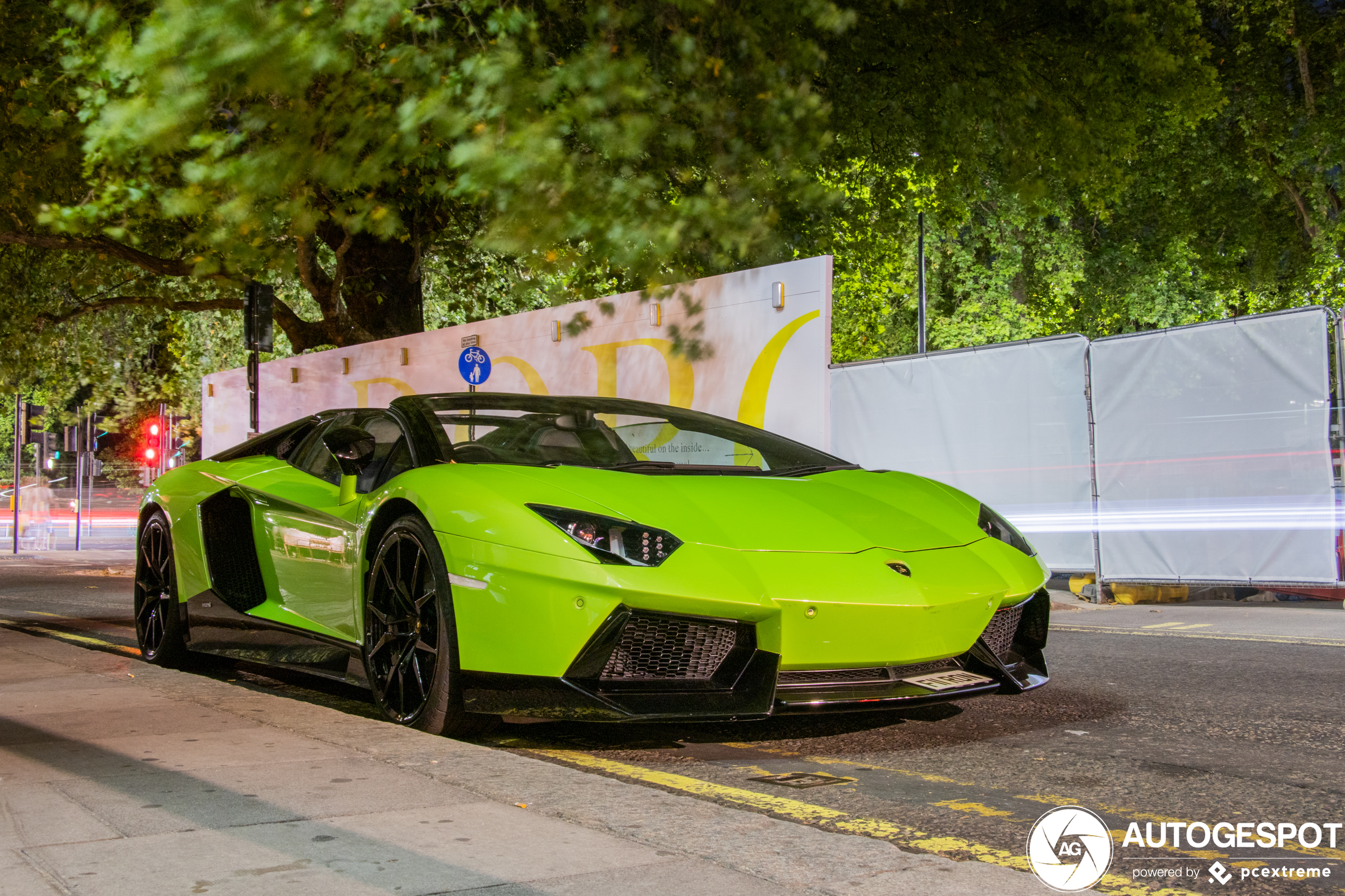 Lamborghini Aventador LP700-4 Roadster