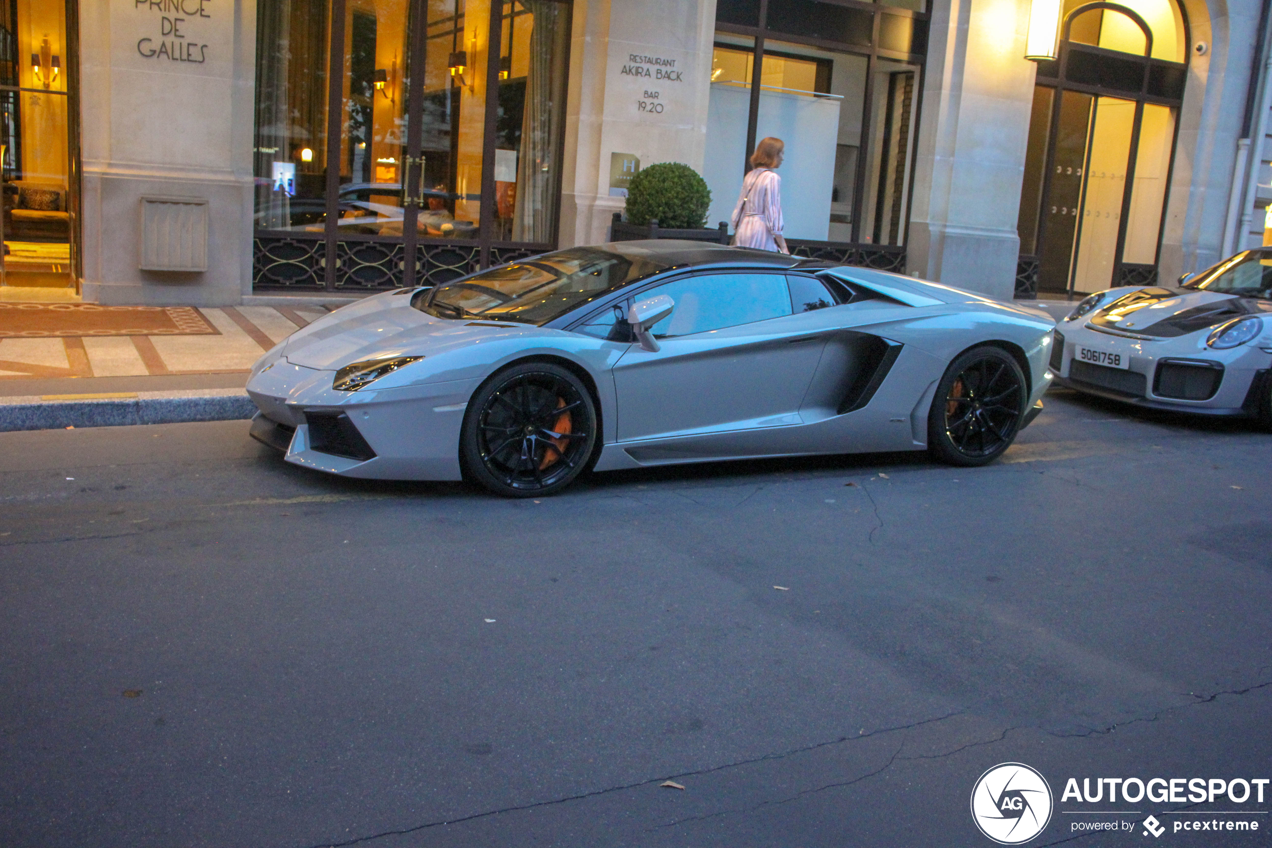 Lamborghini Aventador LP700-4 Roadster