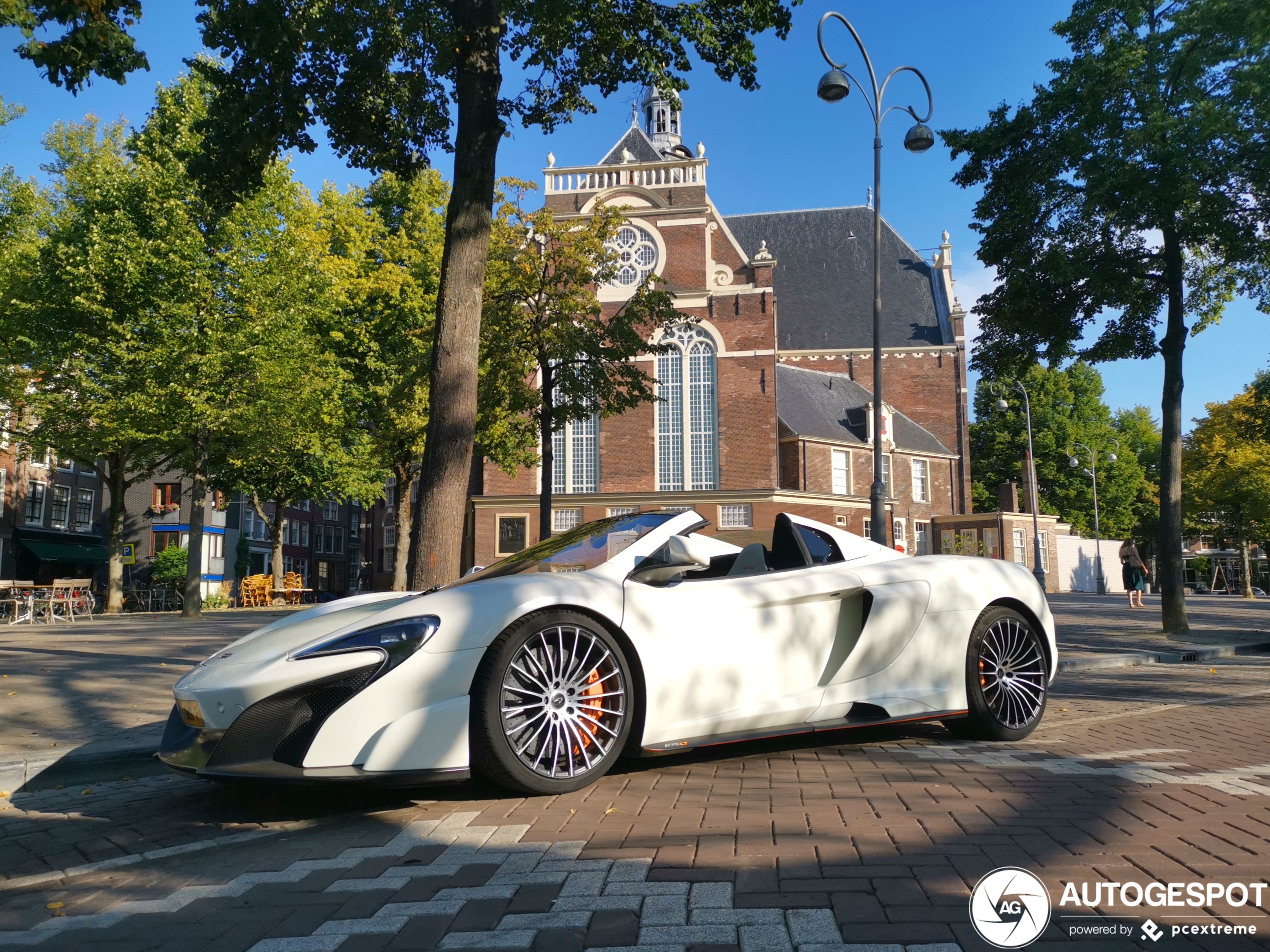 McLaren 675LT Spider