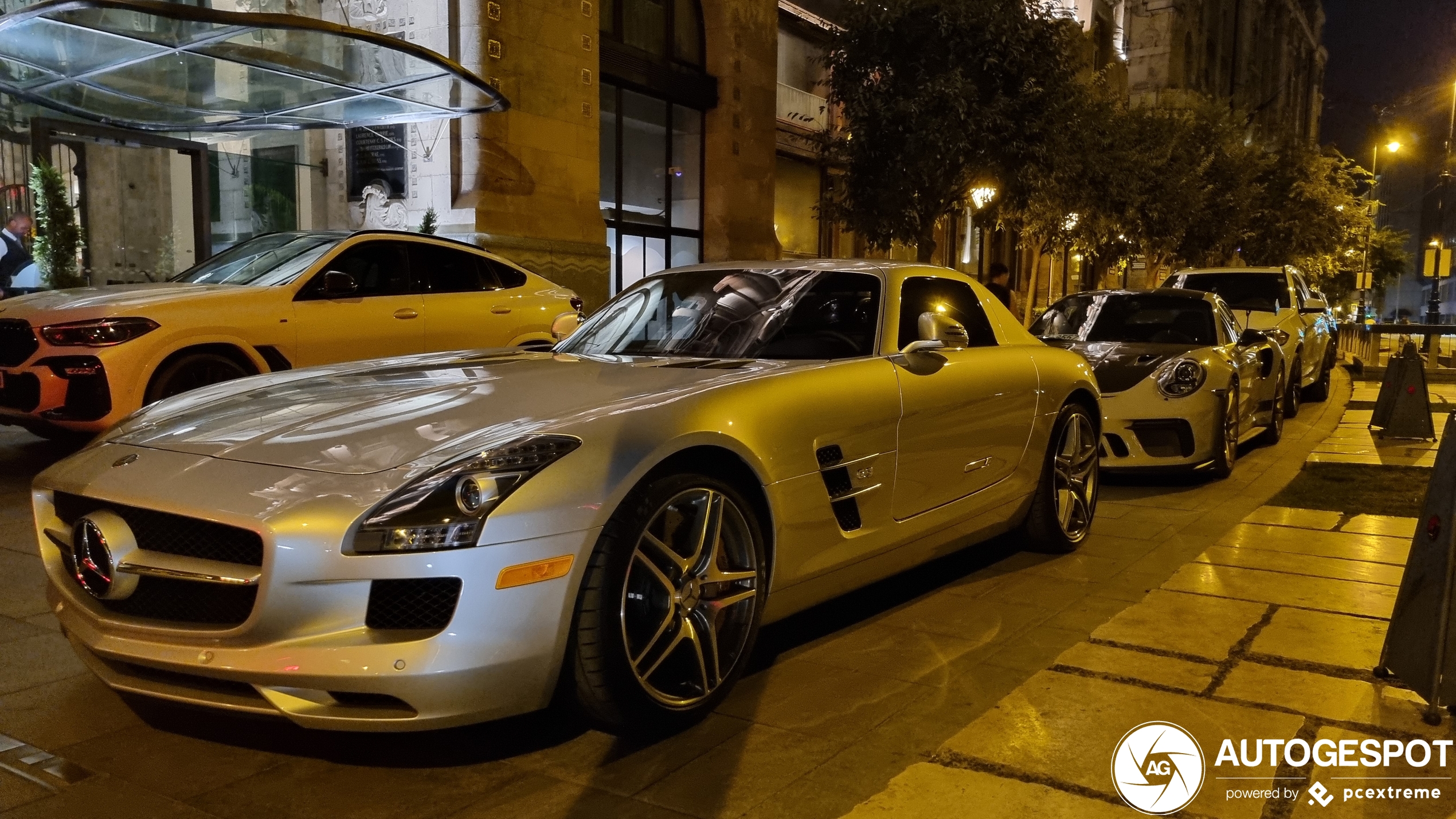 Mercedes-Benz SLS AMG