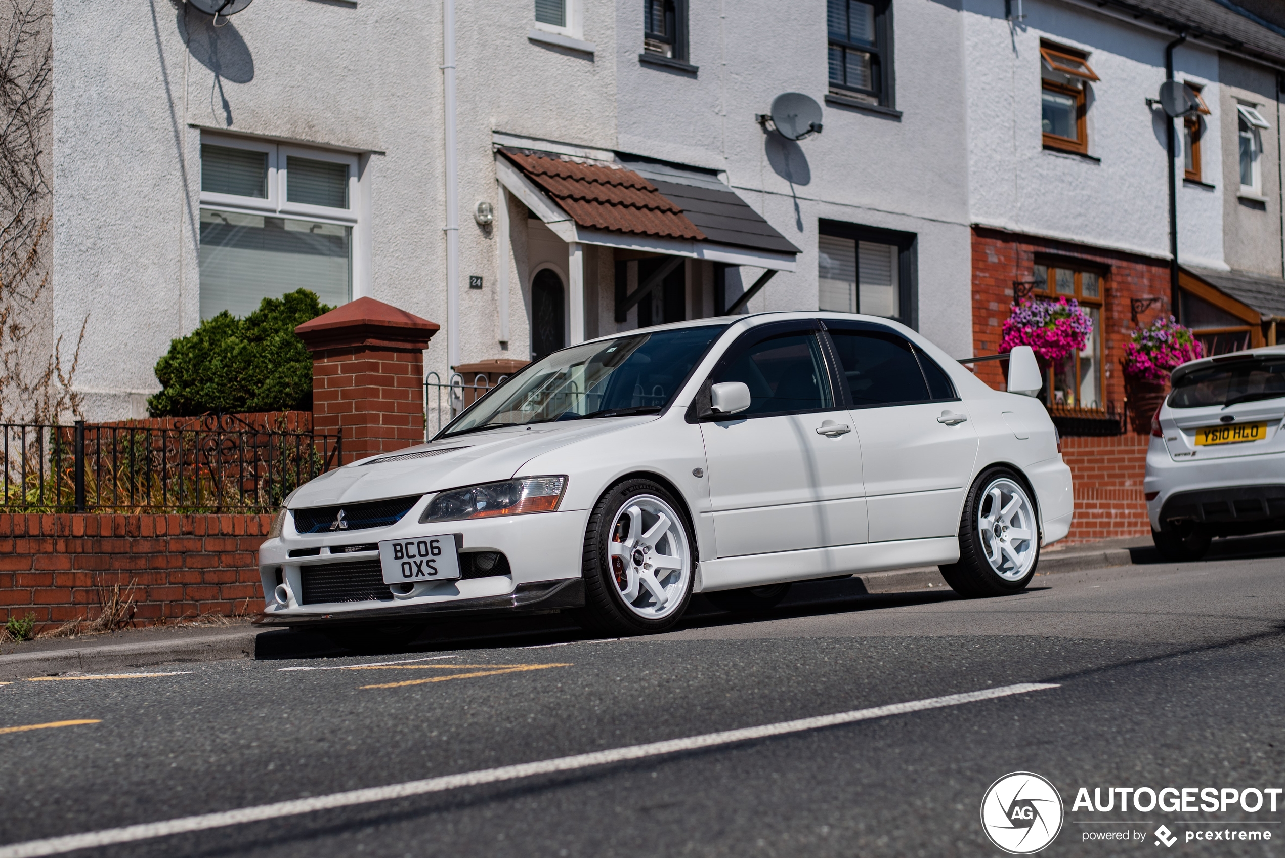 Mitsubishi Lancer Evolution IX MR FQ-360