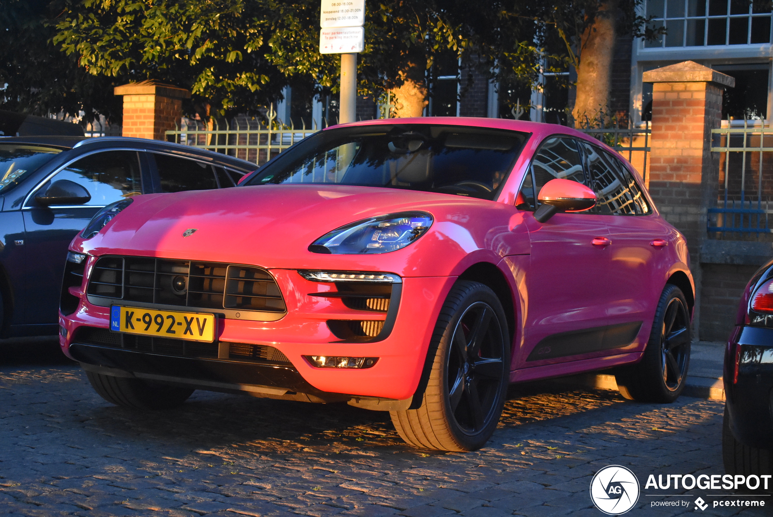 Porsche 95B Macan GTS