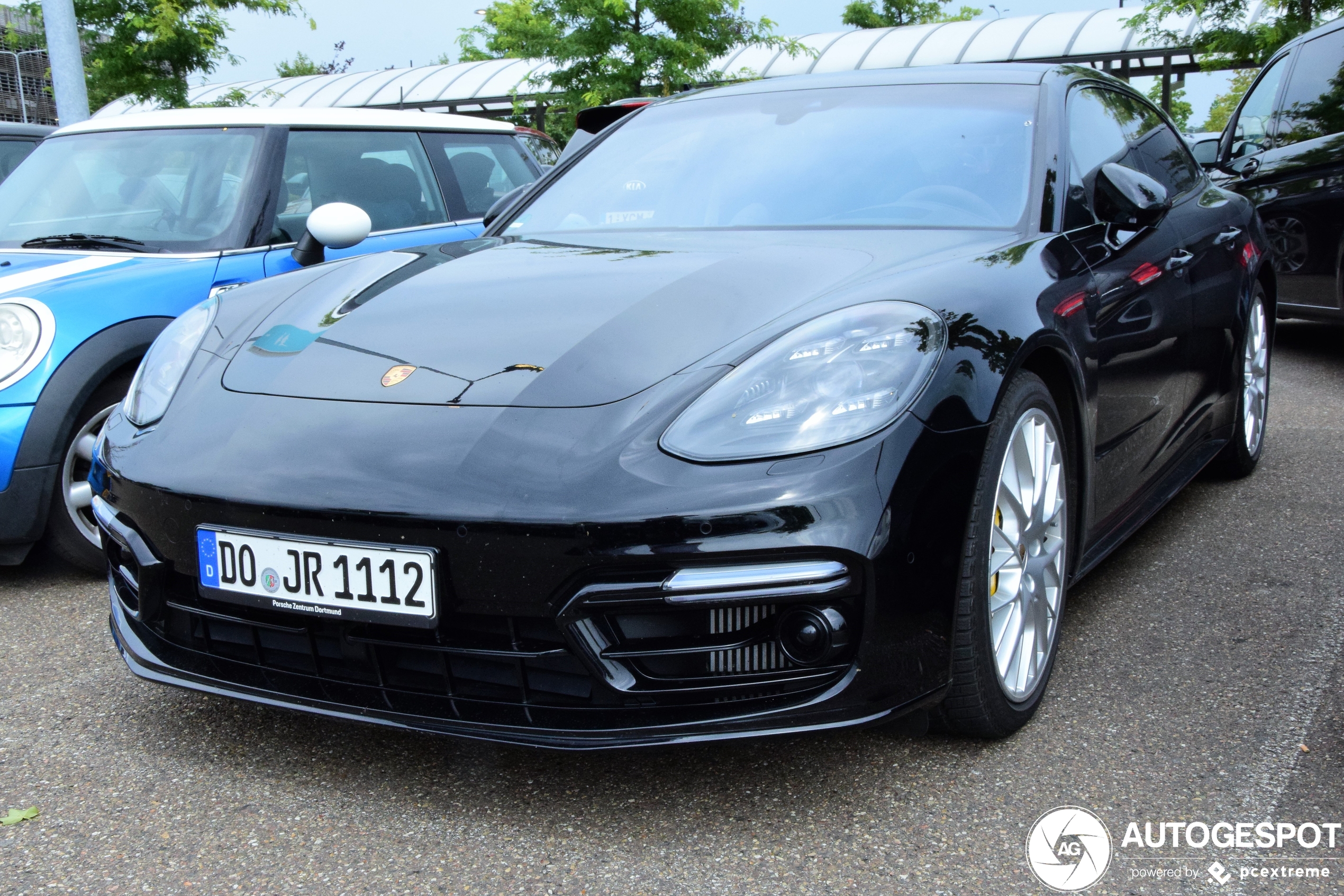 Porsche 971 Panamera GTS Sport Turismo