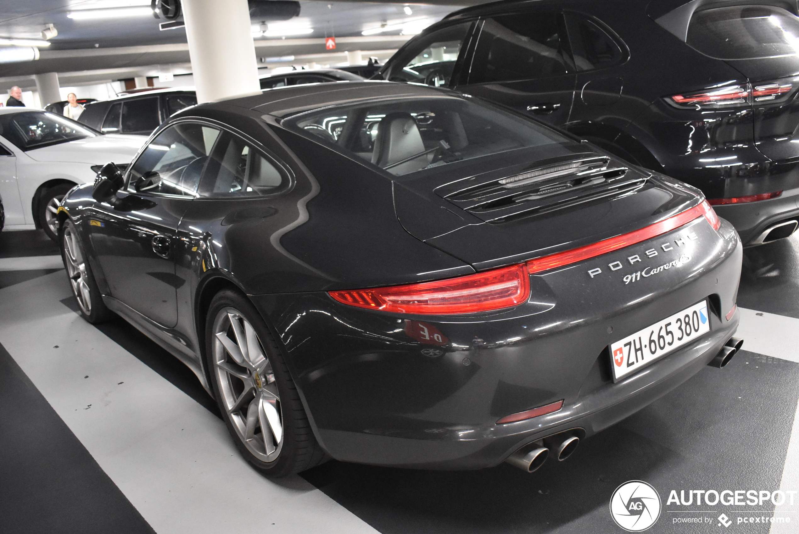 Porsche 991 Carrera 4S MkI