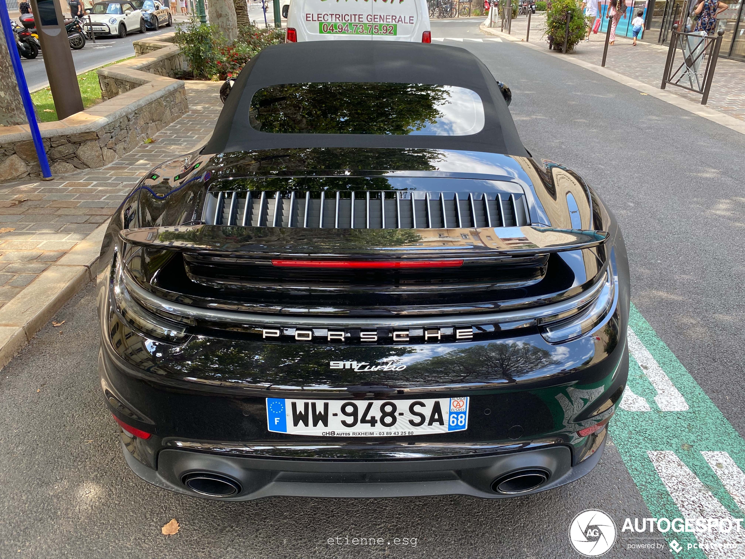 Porsche 992 Turbo Cabriolet