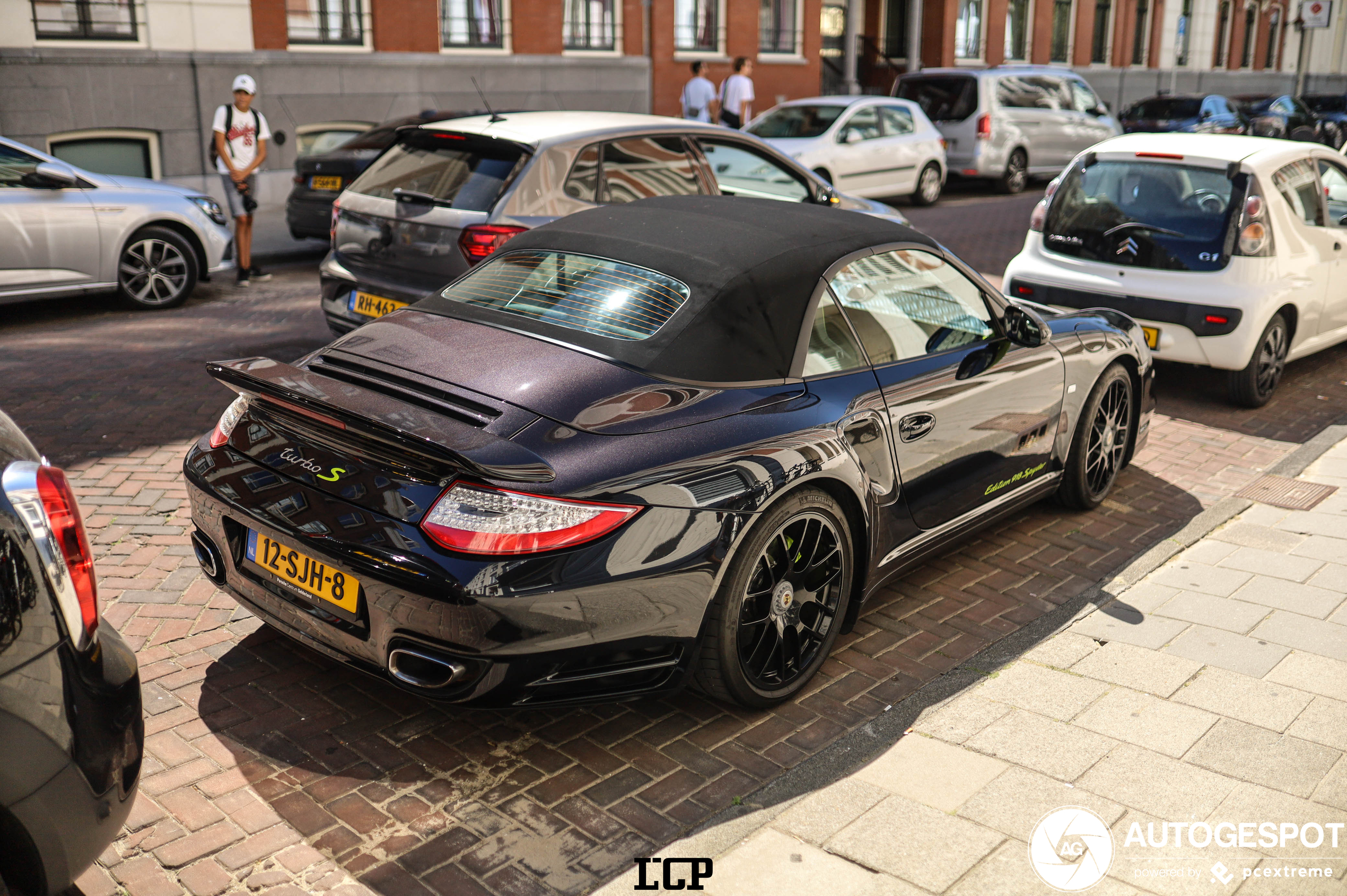 Porsche 997 Turbo S Cabriolet 918 Spyder Edition