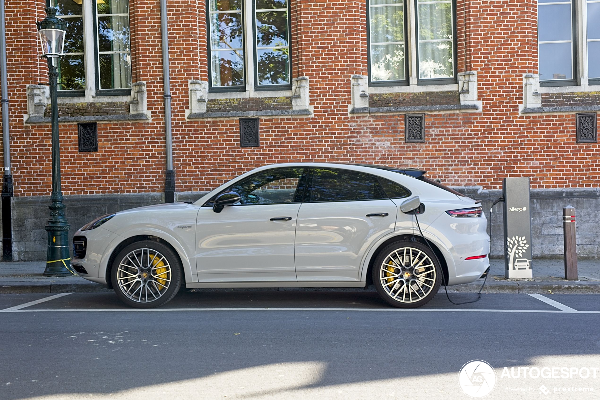 Porsche Cayenne Coupé Turbo S E-Hybrid