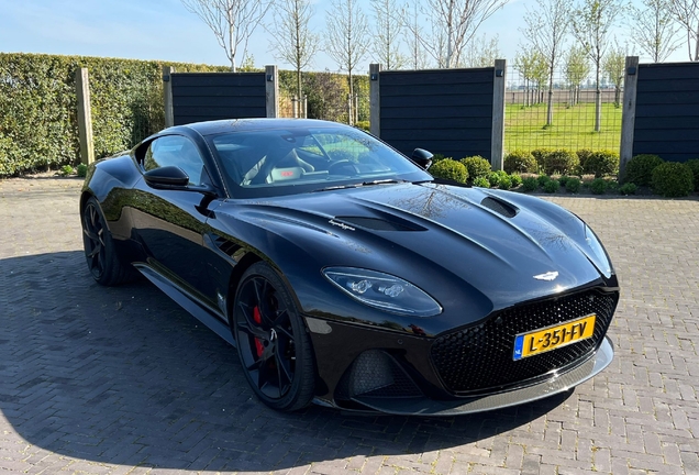 Aston Martin DBS Superleggera