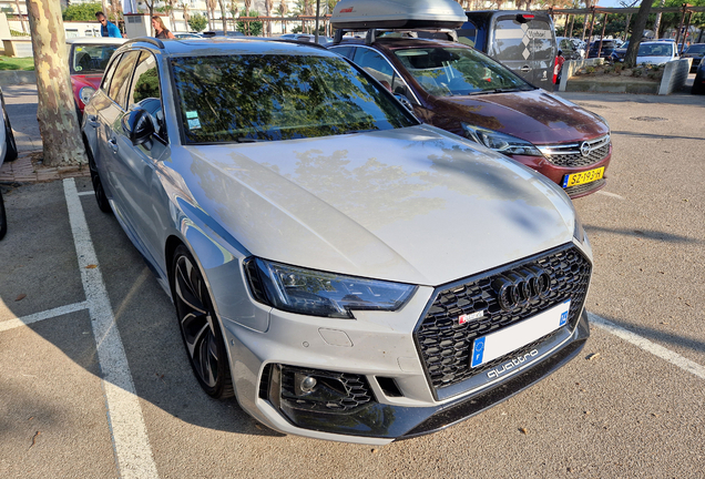 Audi RS4 Avant B9