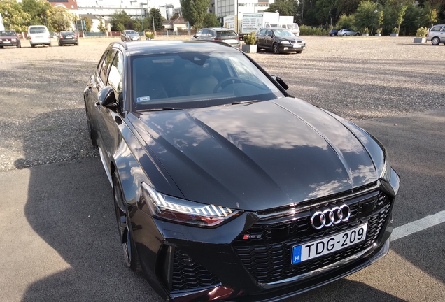 Audi RS6 Avant C8