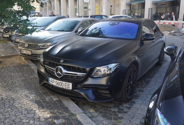 Mercedes-AMG E 63 S W213 Edition 1