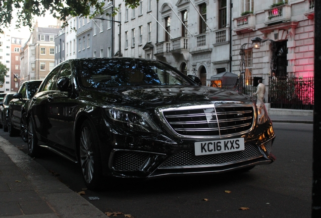 Mercedes-Benz S 65 AMG V222