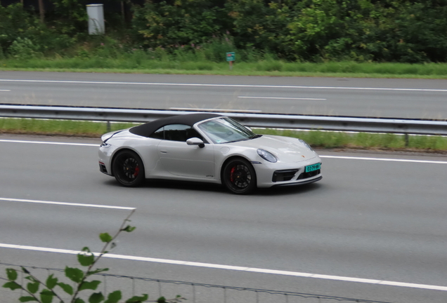 Porsche 992 Carrera GTS Cabriolet