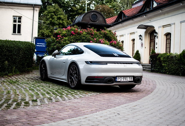 Porsche 992 Carrera S