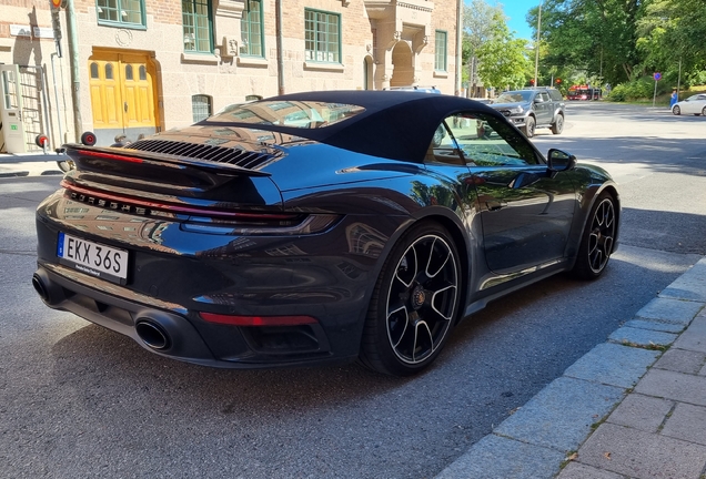 Porsche 992 Turbo S Cabriolet