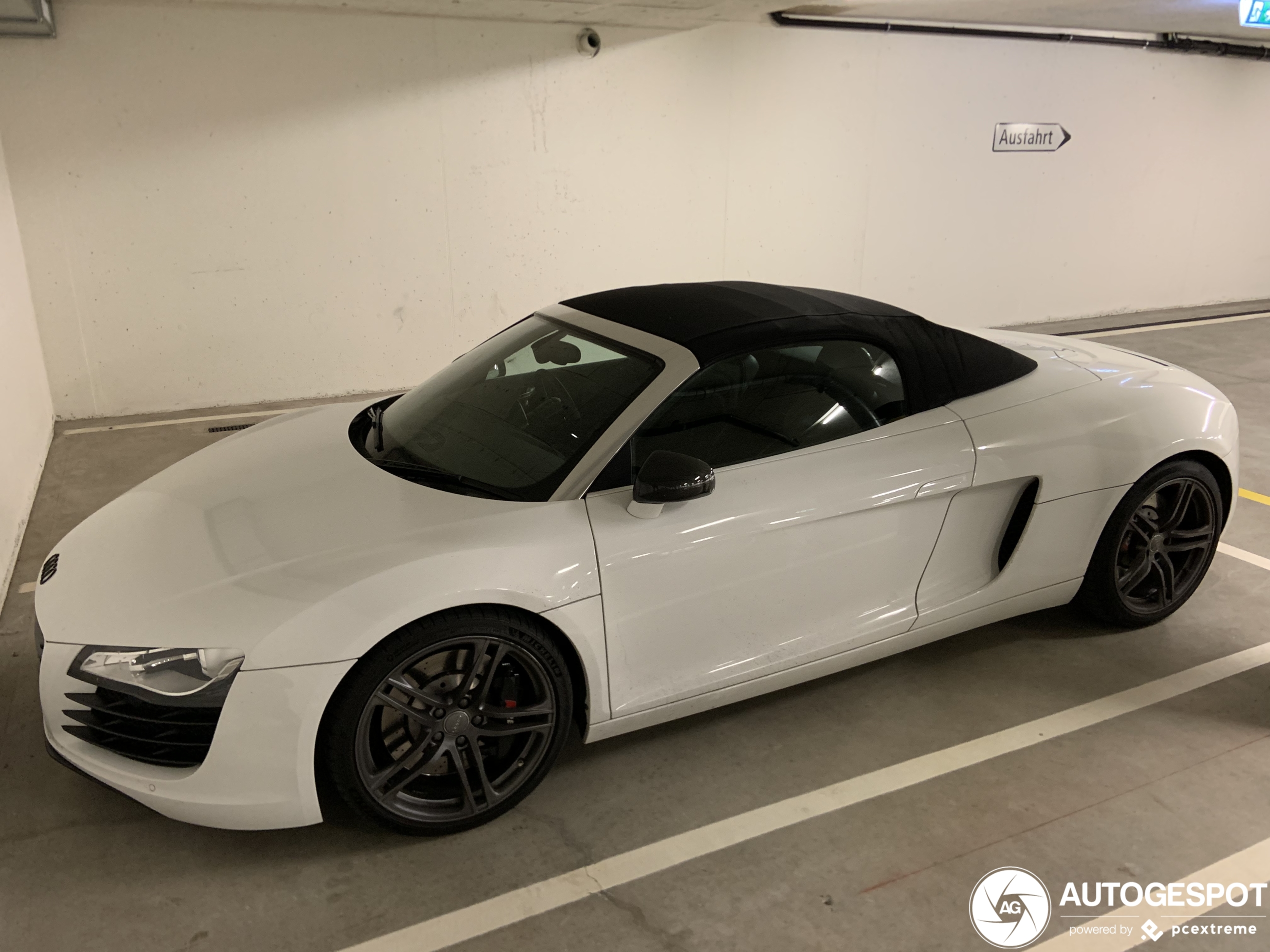 Audi R8 V8 Spyder