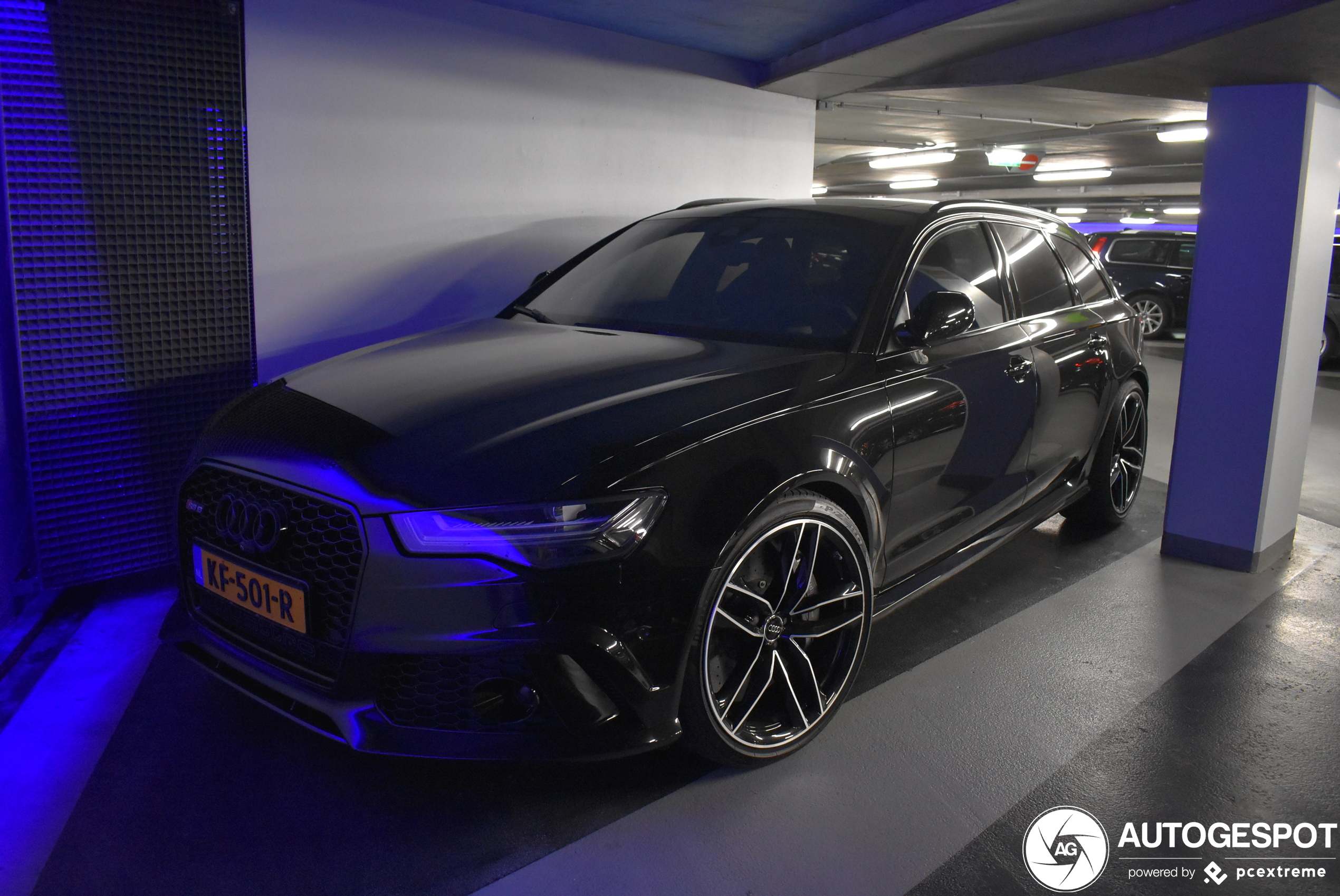 Audi RS6 Avant C7 2015