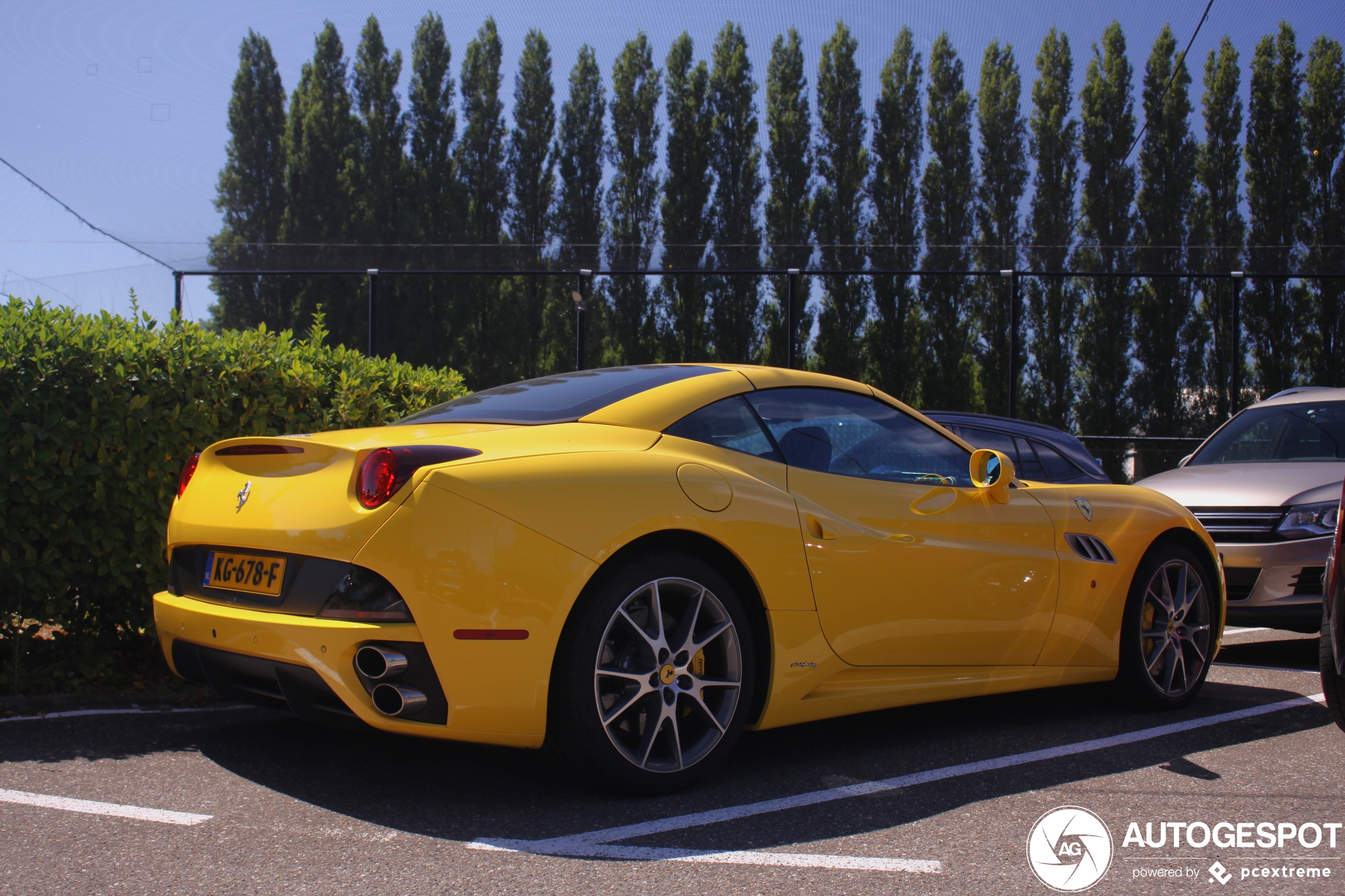 Ferrari California