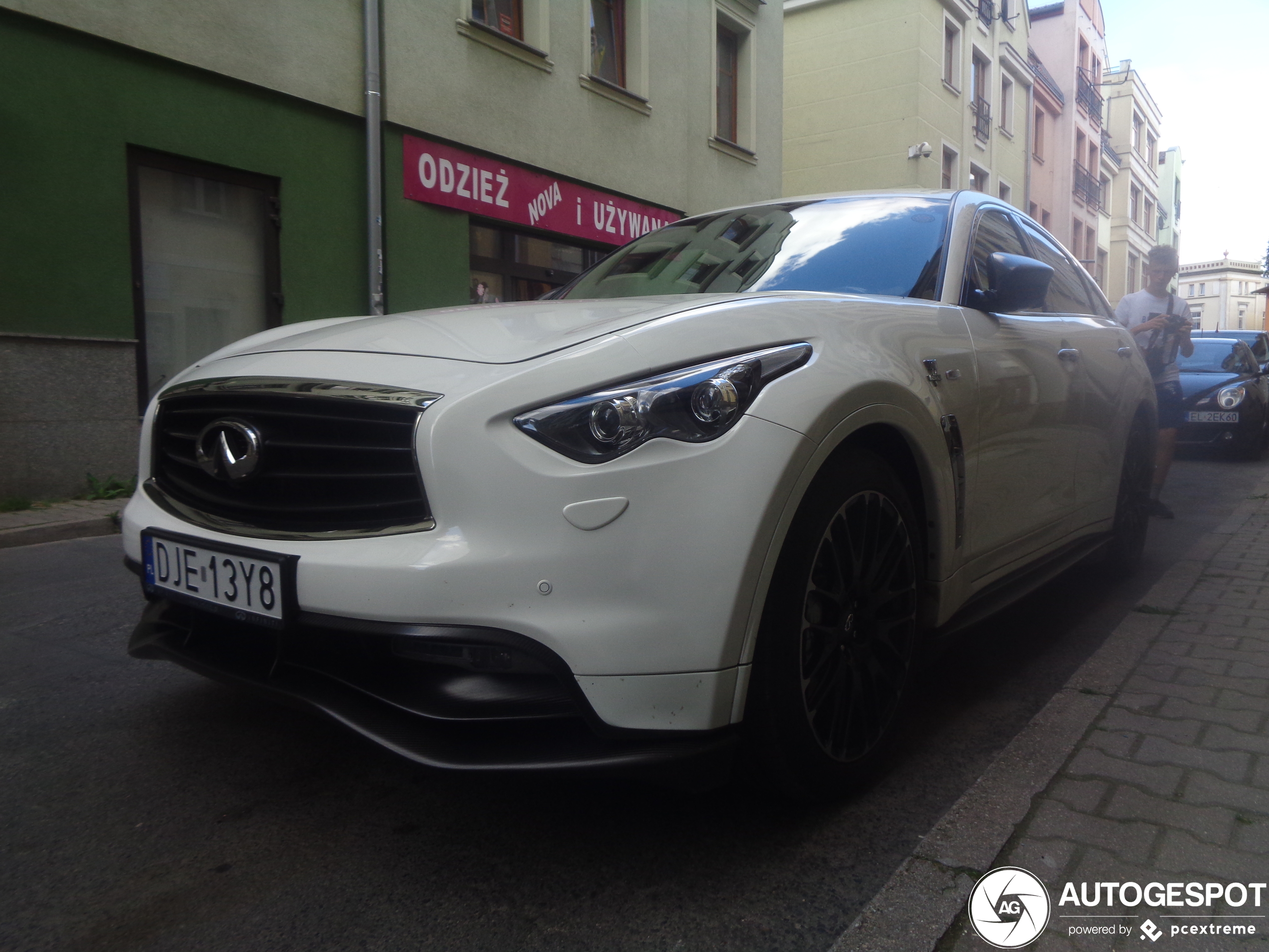 Infiniti FX Sebastian Vettel Version