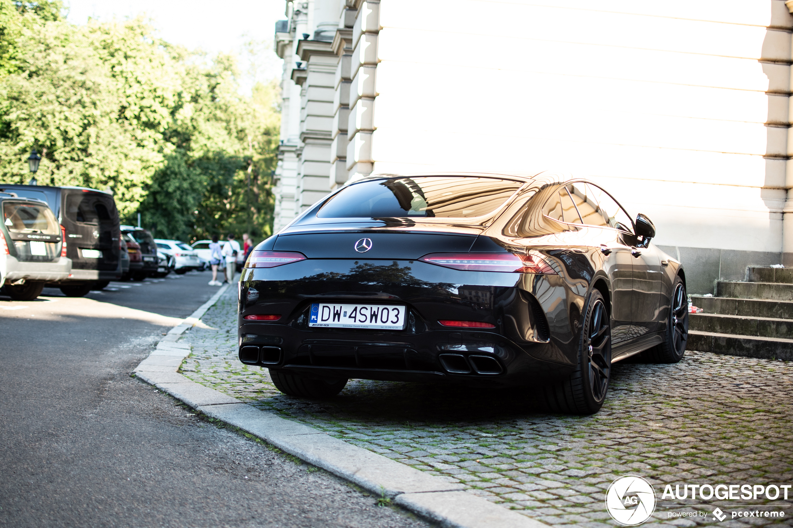 Mercedes-AMG GT 63 X290