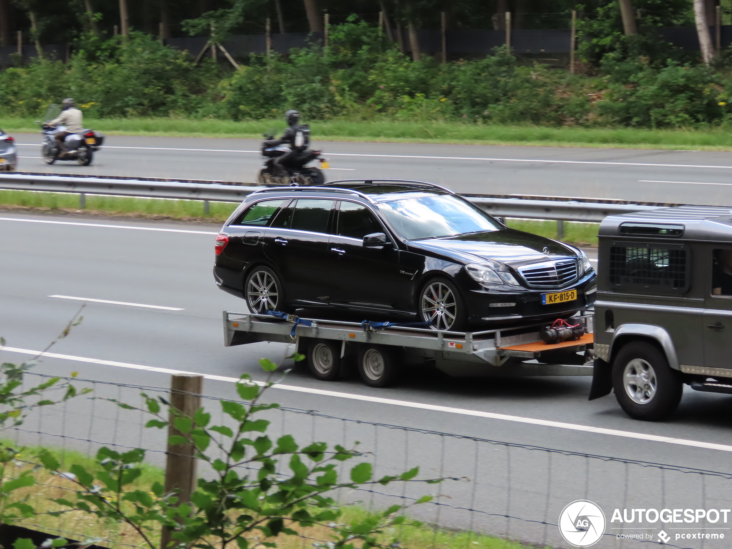 Mercedes-Benz E 63 AMG S212 V8 Biturbo