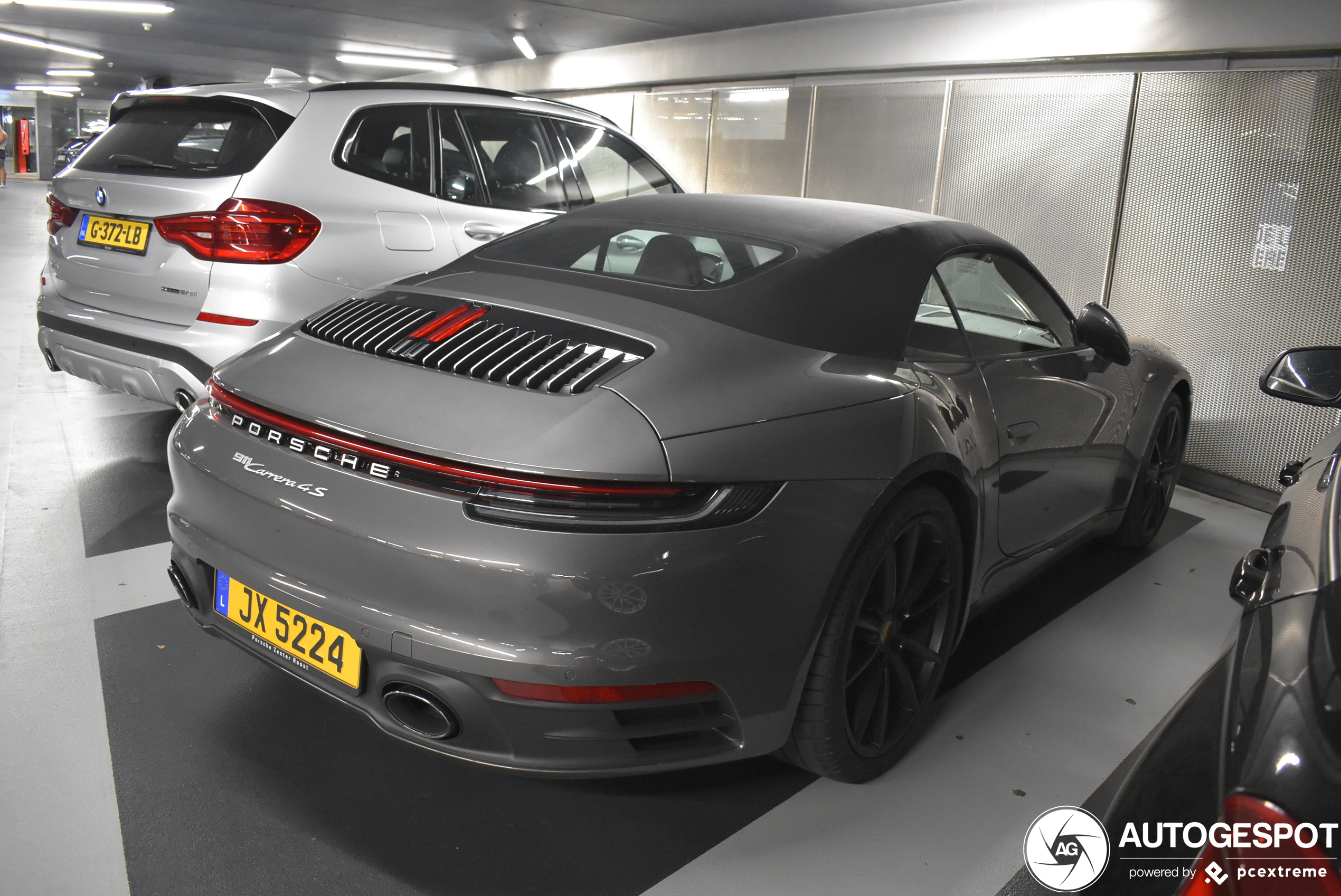 Porsche 992 Carrera 4S Cabriolet