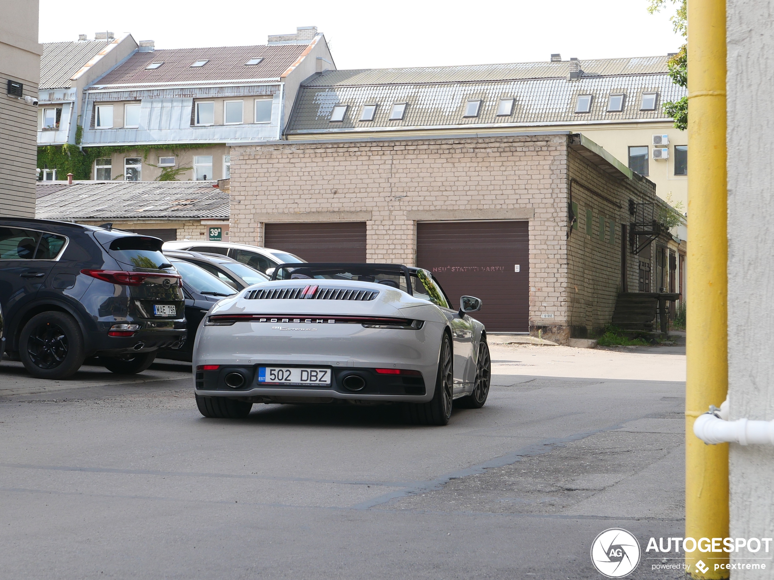 Porsche 992 Carrera 4S Cabriolet