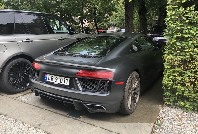 Audi R8 V10 2015